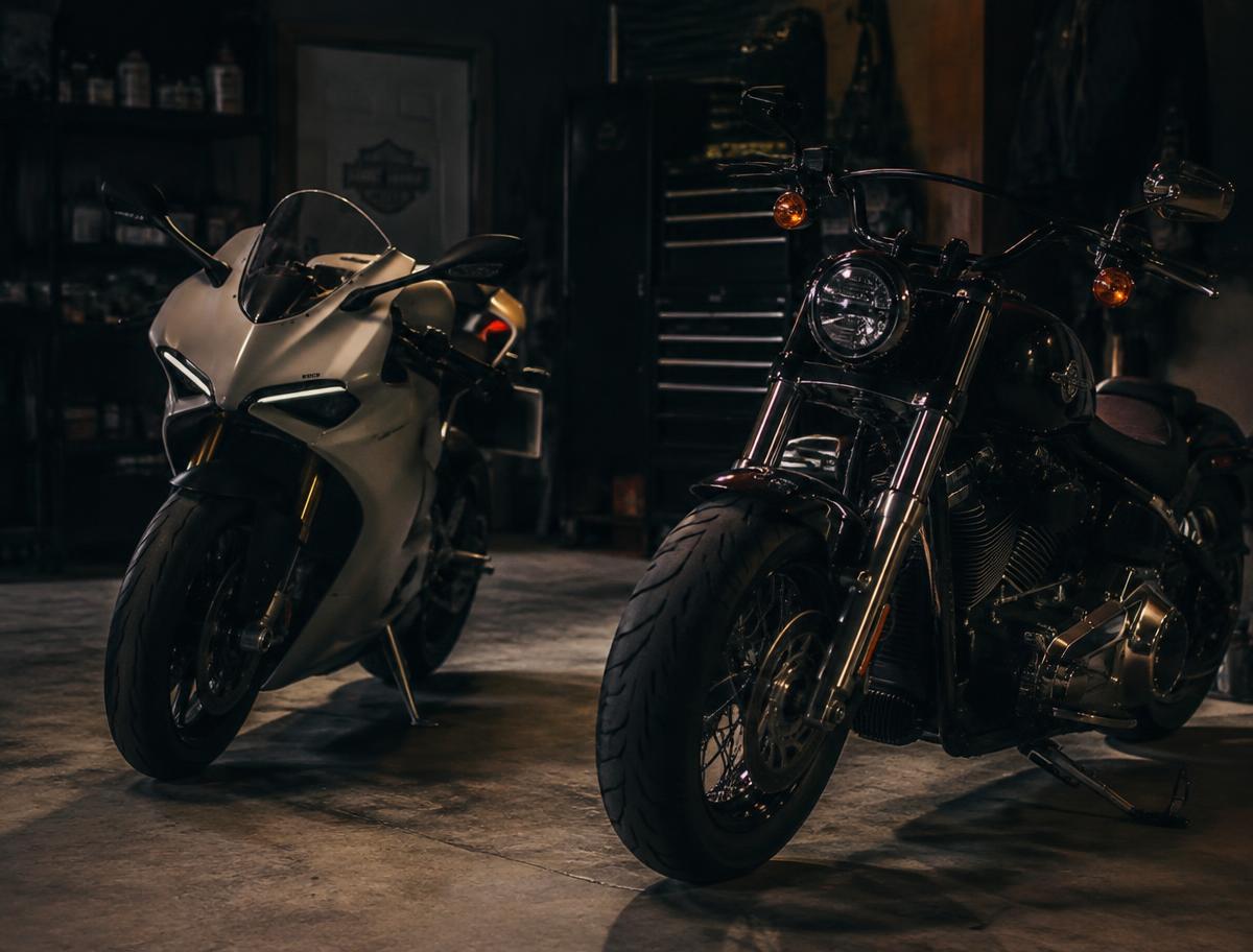 Sport bike and Harley-Davidson style cruiser motorcycles